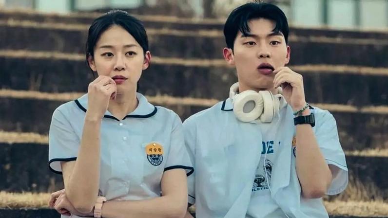 Doramas para assistir neste feriado prolongado: 7 séries da Netflix nada curtas, mas super irresistíveis.