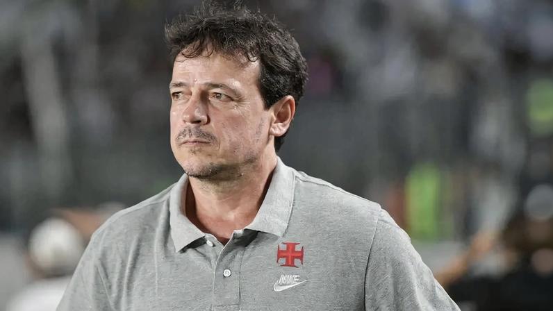 Fernando Diniz virou prioridade no Corinthians (Foto: Thiago Ribeiro/AGIF/Folhapress)
