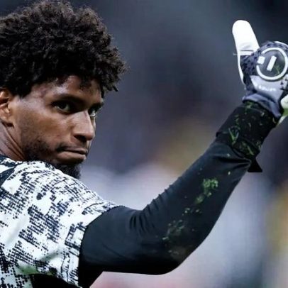 Corinthians busca efeito suspensivo para Hugo Souza atuar diante do Vitória