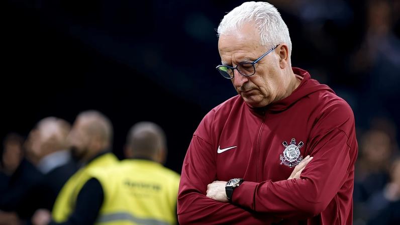 Dorival Júnior deixou o Corinthians (Foto: José Manoel Idalgo/Agência Corinthians)