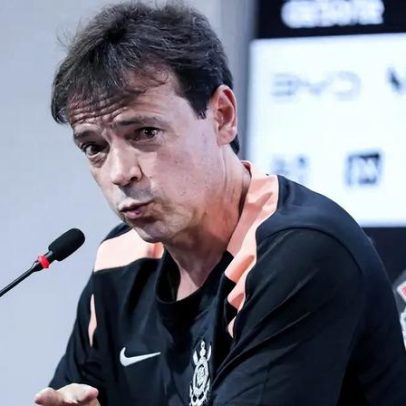 Diniz encara clássico contra Palmeiras com retrospecto ruim