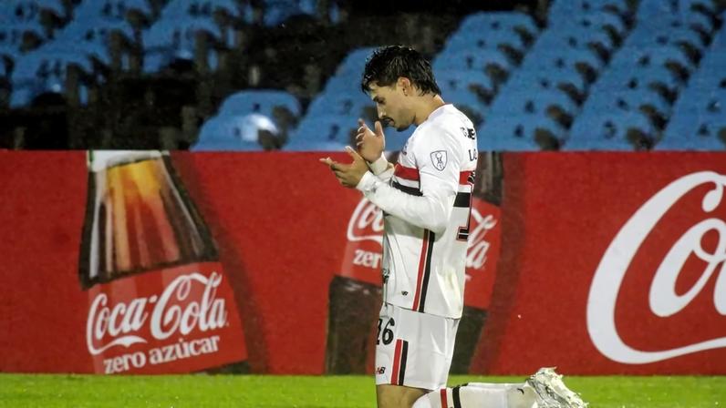 Bobadilla passou mal após derrota contra o Vasco (Foto: Pool Pelaez Burga/DiaEsportivo/Folhapress)