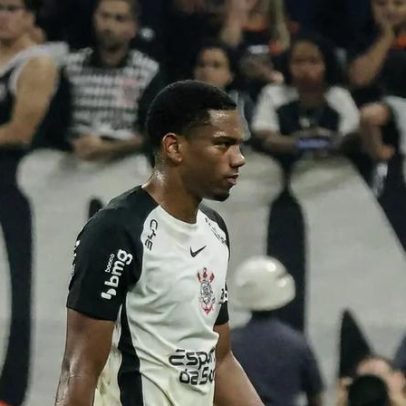 Corinthians pune André por gesto obsceno e expulsão contra o Palmeiras