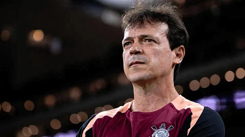 Diniz aposta na solidez defensiva para recuperar o Corinthians no Brasileirão