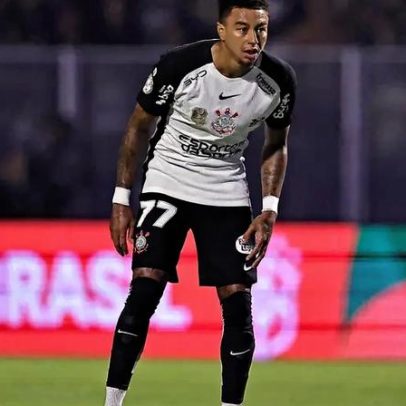 Lingard faz seu primeiro gol em Barra x Corinthians