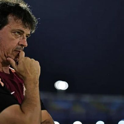 Diniz vê Corinthians com sua cara, mas lamenta pouco tempo de treino