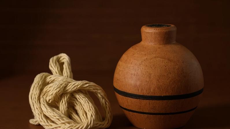 Pião, brinquedo milenar, acompanha evolução e impacto cultural