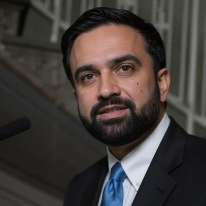 Zohran Mamdani defende devolução do diamante Koh-i-noor ao rei Charles — vídeo