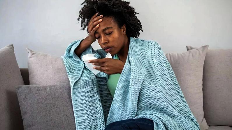 Ainda não existe um antiviral que dê conta de combater os agentes causadores do resfriado