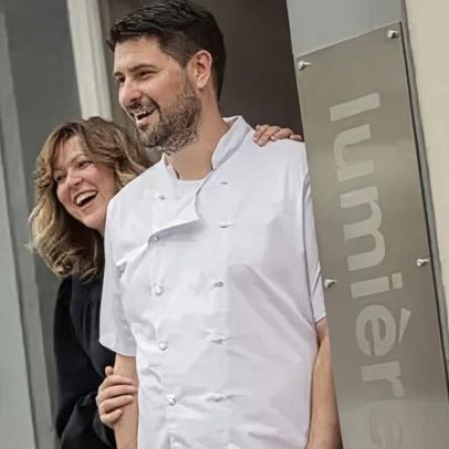 Post criado por IA afirmou erroneamente que restaurante fechou