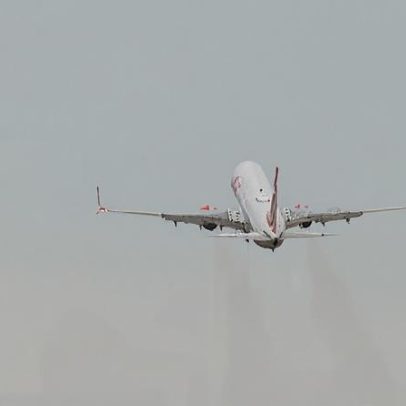 Querosene de aviação pode elevar passagens até 30%, aponta economista