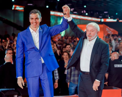 A direita internacional tem CPAC; a esquerda já encontrou sua resposta?