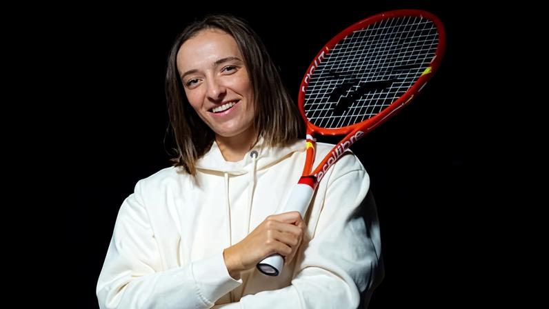 Swiatek troca de técnicos na busca por retorno ao topo