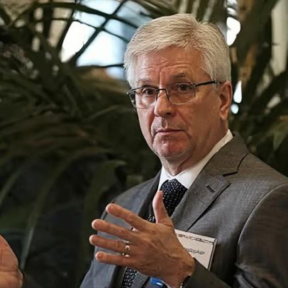 Choque prolongado no petróleo pode impactar inflação nos EUA, diz Waller