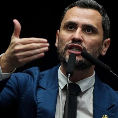 Cleitinho lidera cenários de 1º e 2º turno para o governo de MG
