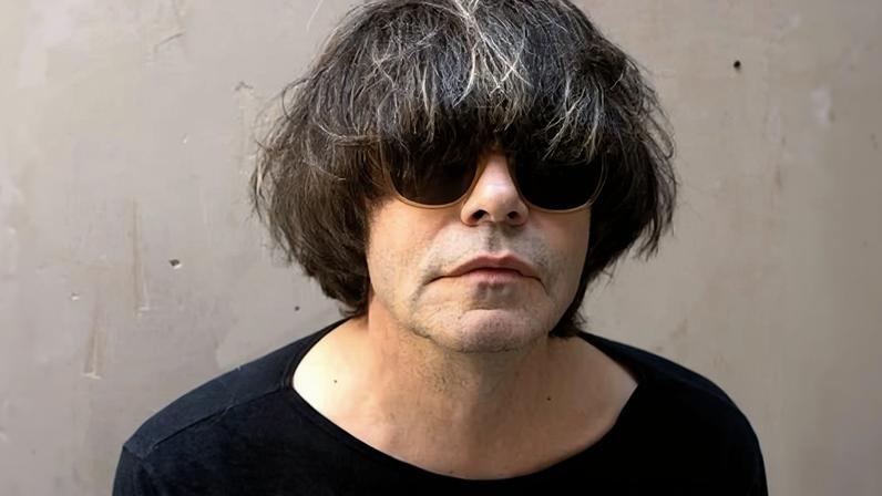 Tim Burgess revela playlist honesta e paixão por New Order