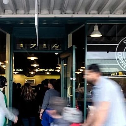 Funcionários da 1ª loja da Starbucks buscam sindicalização por contrato