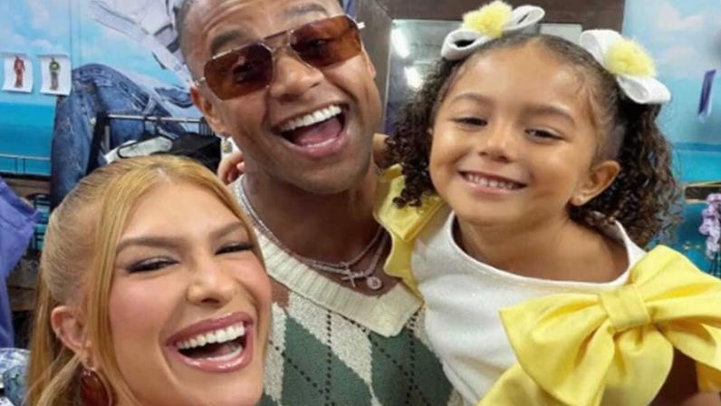 Léo Santana revela porque mudou o nome do caçula e arranca risadas dos fãs