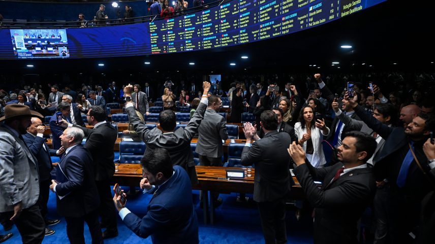 Plenário do Senado Federal durante anúncio do resultado da votação