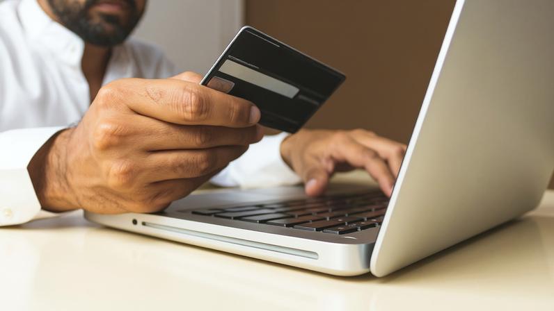 Brasil registra 1,5 milhão de tentativas de golpes virtuais por dia em 2025