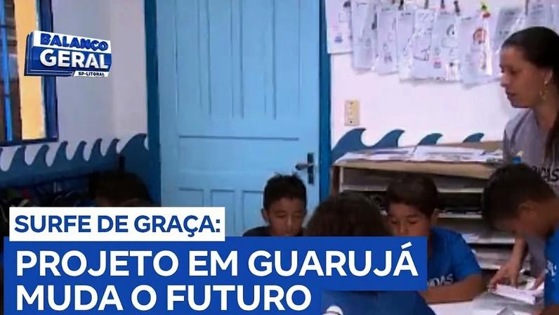 Guarujá recebe projeto com aulas de surfe gratuitas para crianças e jovens