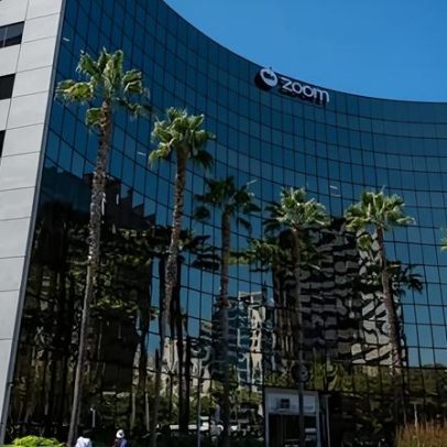 Deloitte e Zoom cortam benefícios de licença parental, especialistas dizem