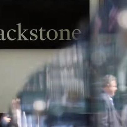 Blackstone registra lucro de US$ 649,7 milhões no 1º tri, alta de 5,6%