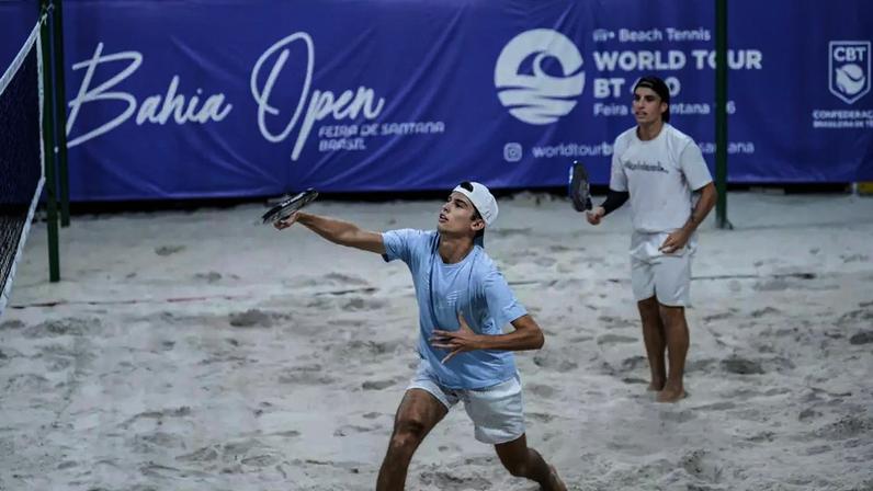 Brasileiros disputam título no dia final do Bahia Open de Beach Tennis