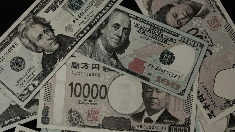 Notas de iene e dólar — Foto: Soichiro Koriyama/Bloomberg