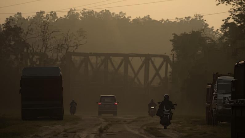 Jitu Munda carried the remains of his sister Kalara through the streets of Keonjhar, pictured. Before she died she had sold several of her livestock, leaving a much needed 19,300 rupees (£150) in her account.