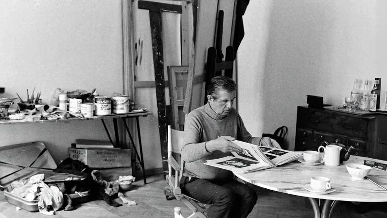 Francis Bacon in his studio on rue de Birague, Paris, 1979. Photo: Edward Quinn, © edwardquinn.com. Courtesy of Gagosian