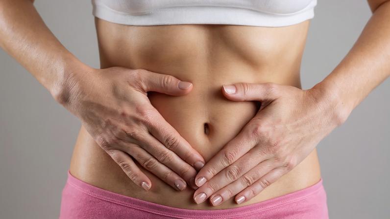 Veja como reduzir o inchaço do intestino
