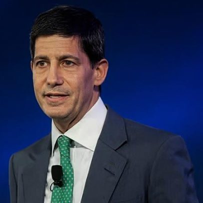 Senado dos EUA deve aprovar avanço da indicação de Warsh à liderança do Fed