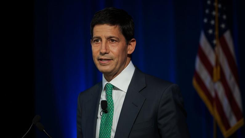 O ex-dirigente do Fed Kevin Warsh