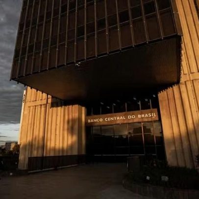 Banco Central revisa elasticidades da dívida pública