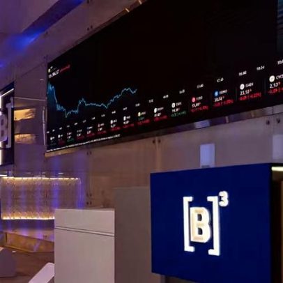 Ibovespa fecha abaixo de 193 mil após feriado com lucros
