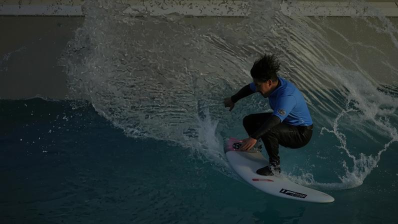 Praias artificiais atraem visitantes em várias regiões do mundo