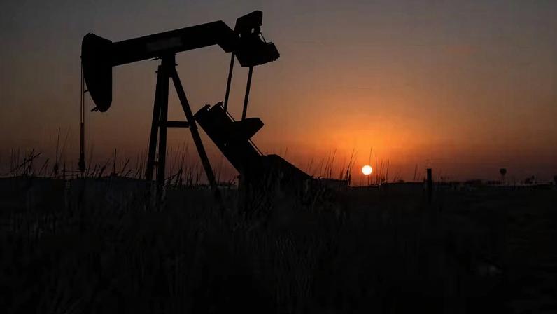 Futuro do petróleo Brent para dezembro voltou a operar ao redor de US$ 85 por barril — Foto: Eddie Seal/Bloomberg