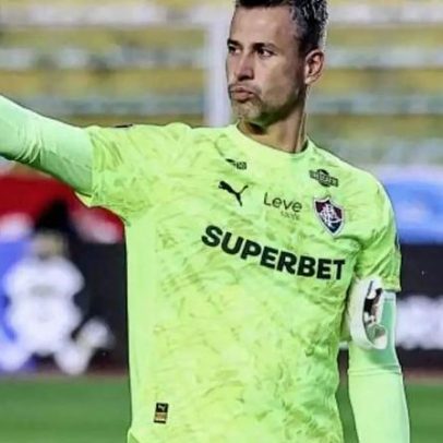 Fábio diz estar surpreso com recorde, mas foca no Flu