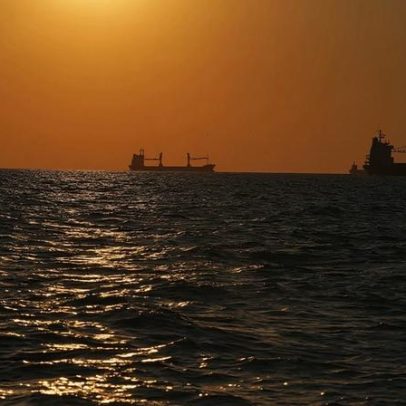 Estreito de Ormuz: superpetroleiros voltam a circular