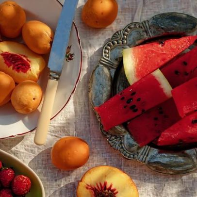 10 frutas fáceis de encontrar que ajudam no emagrecimento