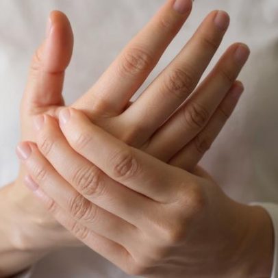 Cinco alimentos que reduzem dor articular e inchaço