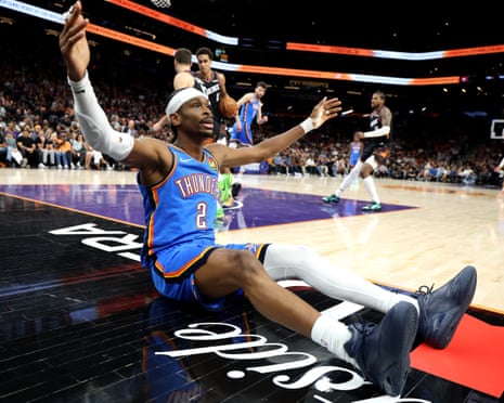 Thunder varre Suns; Magic deixam Pistons à beira da eliminação