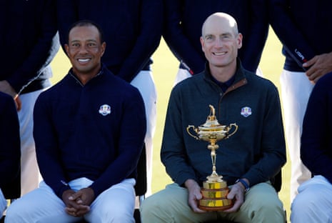 Jim Furyk deve liderar a equipe dos EUA na Ryder Cup após saída de Tiger Woods
