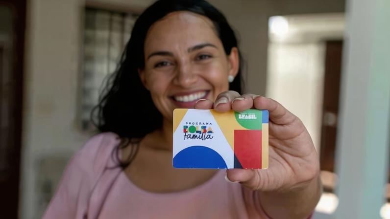 Para receber, o beneficiário deve estar com os dados atualizados no CadÚnico