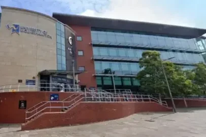 IA para enfrentar ameaças cibernéticas em dispositivos móveis