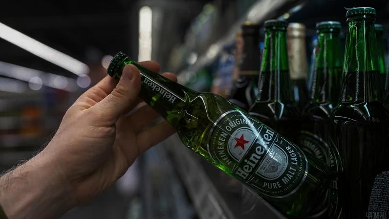 Comércio global mais complexo; Heineken vende menos cervejas no início do ano