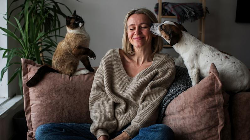 A convivência com pets pode ajudar a reduzir níveis de estresse, ansiedade e até sintomas de depressão