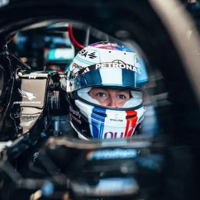 Antonelli elogia estreia de Doriane Pin em teste com a Mercedes
