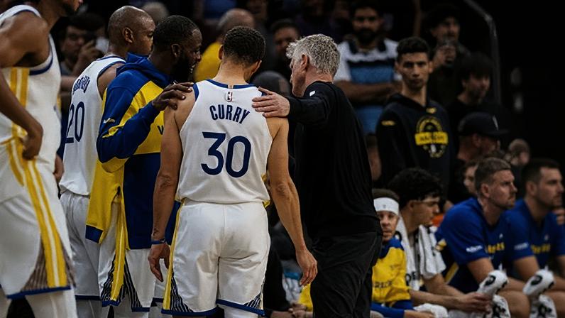 Suns seguram Curry e garantem a 8ª vaga nos playoffs contra o Golden State